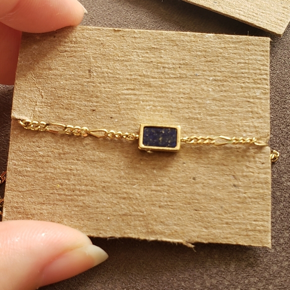 RARE Dainty Gold & Rectangle Blue Lapis Lazuli Chain Bracelet - Picture 6 of 14